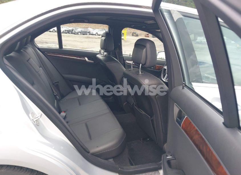 Photo 8 of 2013 Mercedes-benz C 300 LUXURY 4MATIC/SPORT 4MATIC (VIN WDDGF8AB0DR256335)
