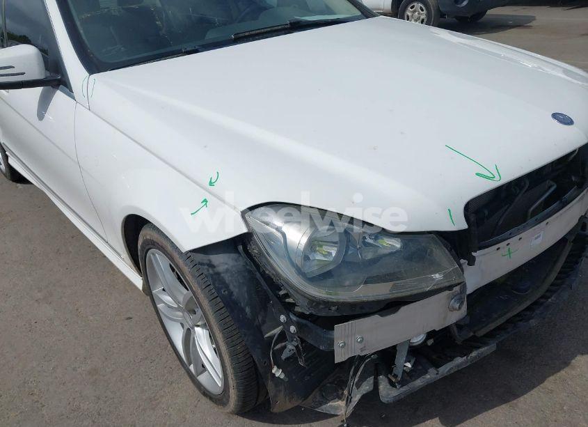 Photo 17 of 2014 Mercedes-benz C 300 LUXURY 4MATIC/SPORT 4MATIC (VIN WDDGF8AB0EA941628)