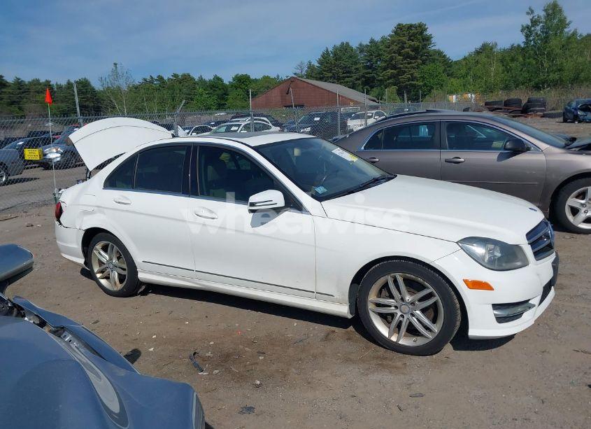 Photo 14 of 2014 Mercedes-benz C 300 LUXURY 4MATIC/SPORT 4MATIC (VIN WDDGF8AB0EA949700)