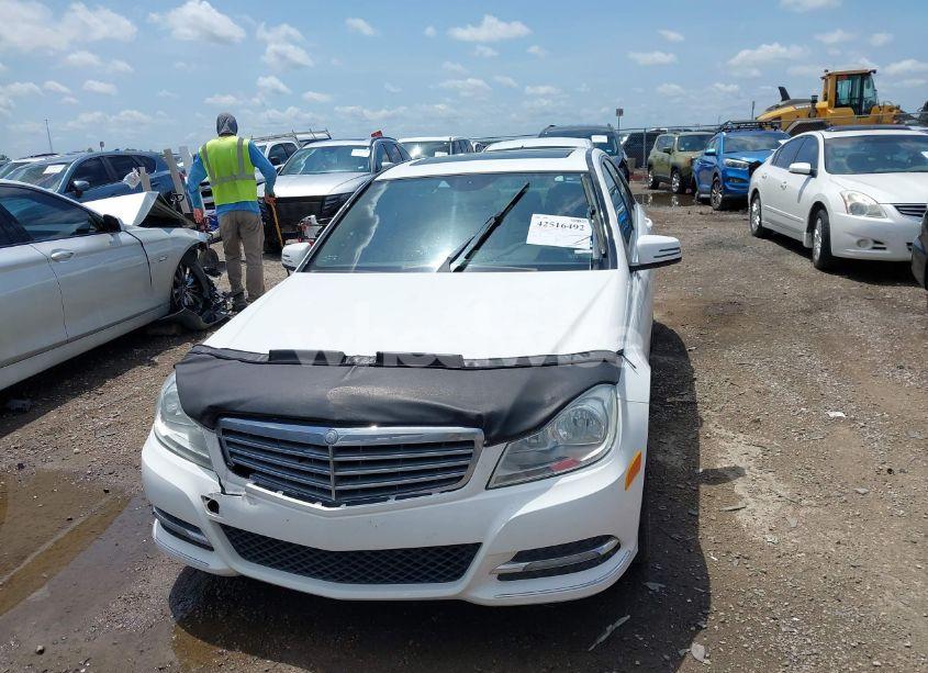 Photo 12 of 2013 Mercedes-benz C 300 LUXURY 4MATIC/SPORT 4MATIC (VIN WDDGF8AB1DR248695)