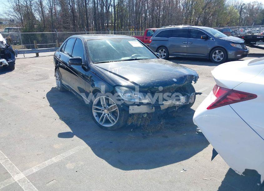 2013 Mercedes-benz C 300 LUXURY 4MATIC/SPORT 4MATIC (VIN WDDGF8AB1DR262578) main photo