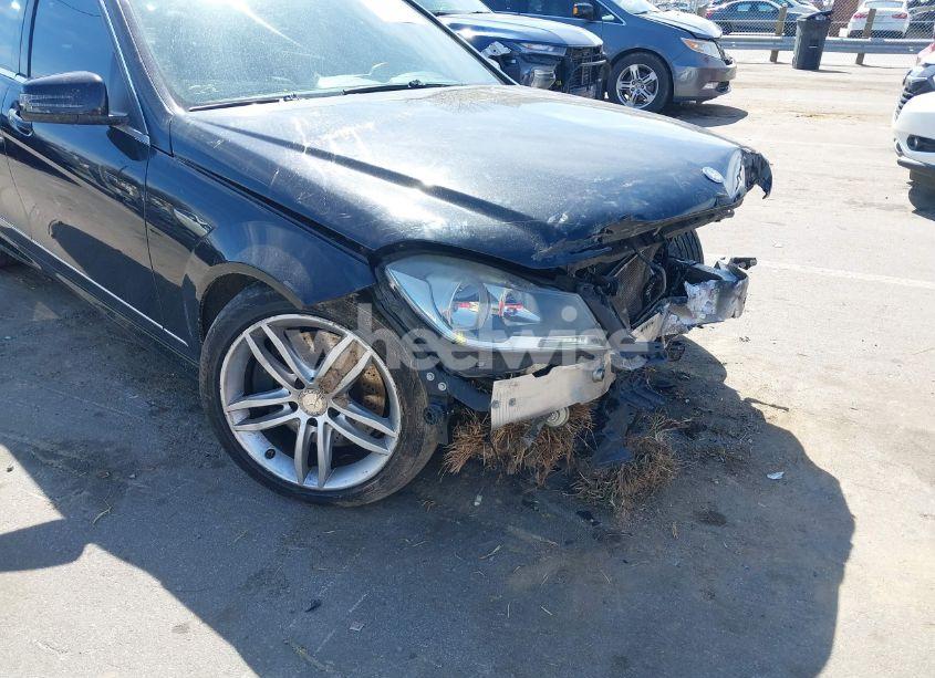 Photo 19 of 2013 Mercedes-benz C 300 LUXURY 4MATIC/SPORT 4MATIC (VIN WDDGF8AB1DR262578)