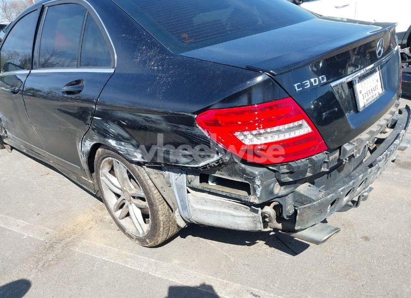 Photo 22 of 2013 Mercedes-benz C 300 LUXURY 4MATIC/SPORT 4MATIC (VIN WDDGF8AB1DR262578)