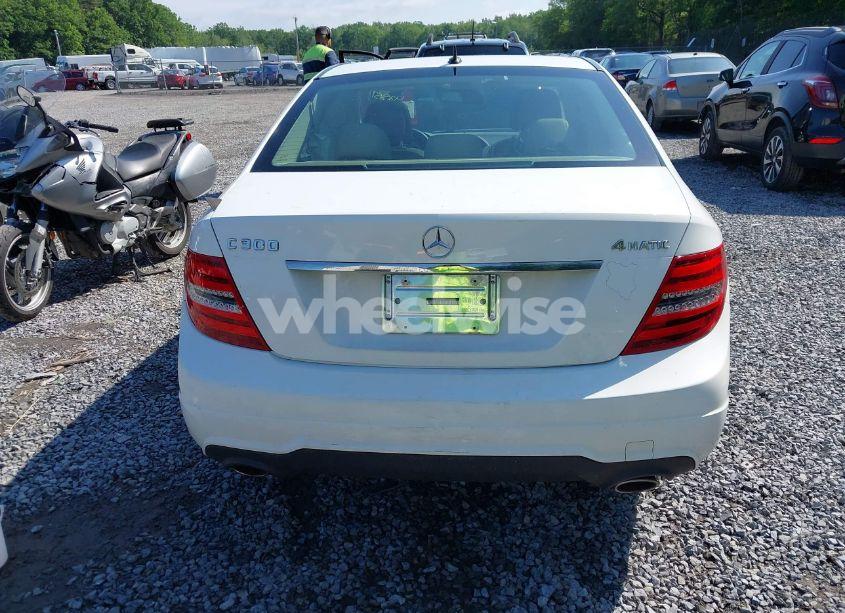 Photo 16 of 2013 Mercedes-benz C 300 LUXURY 4MATIC/SPORT 4MATIC (VIN WDDGF8AB2DG037520)