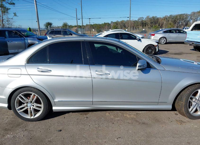 Photo 13 of 2013 Mercedes-benz C 300 LUXURY 4MATIC/SPORT 4MATIC (VIN WDDGF8AB2DG129176)