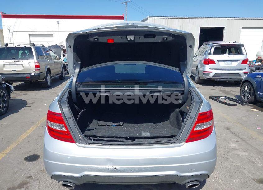 Photo 16 of 2013 Mercedes-benz C 300 LUXURY 4MATIC/SPORT 4MATIC (VIN WDDGF8AB2DR289465)