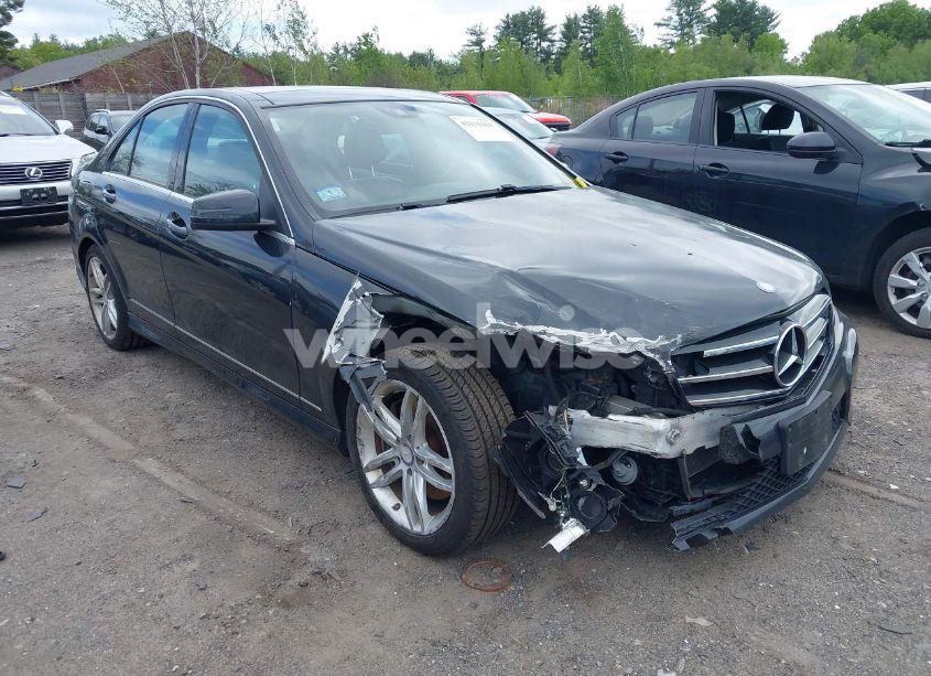 2014 Mercedes-benz C 300 LUXURY 4MATIC/SPORT 4MATIC (VIN WDDGF8AB2EA937399) main photo