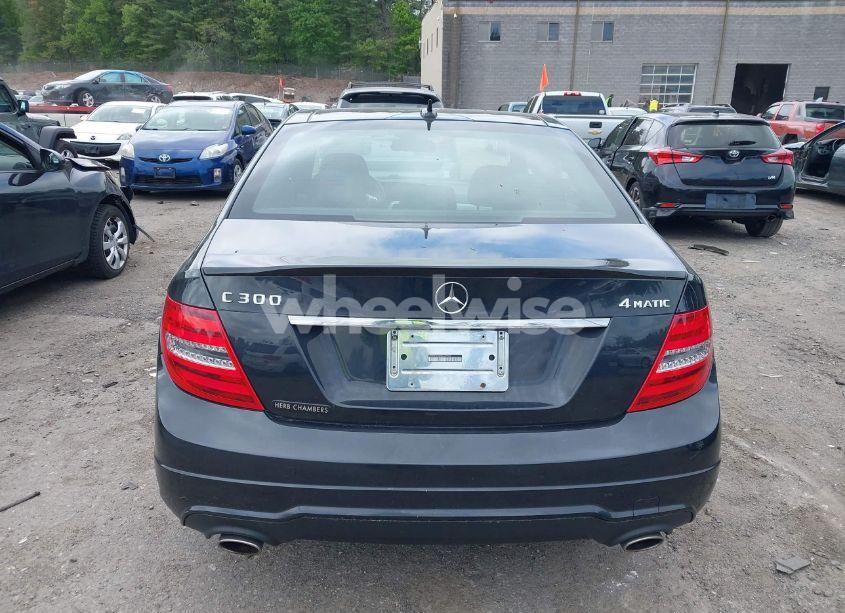 Photo 16 of 2014 Mercedes-benz C 300 LUXURY 4MATIC/SPORT 4MATIC (VIN WDDGF8AB2EA937399)