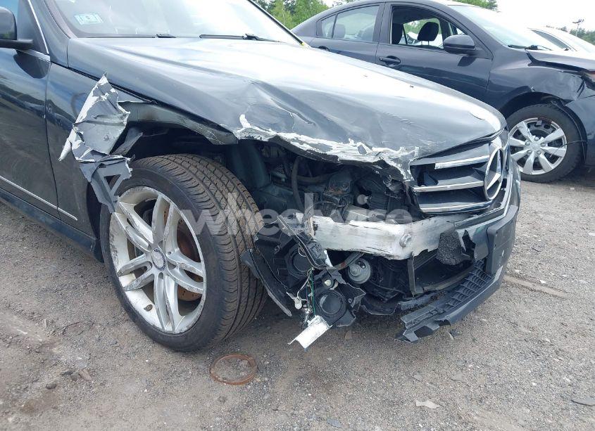 Photo 6 of 2014 Mercedes-benz C 300 LUXURY 4MATIC/SPORT 4MATIC (VIN WDDGF8AB2EA937399)