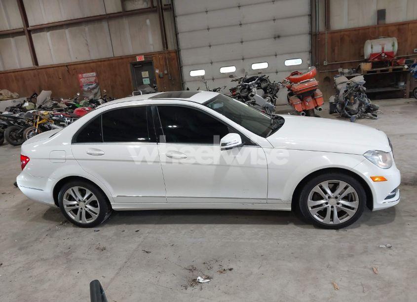 Photo 13 of 2013 Mercedes-benz C 300 LUXURY 4MATIC/SPORT 4MATIC (VIN WDDGF8AB3DA859410)