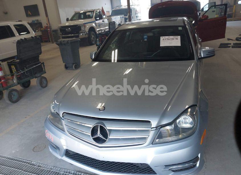 Photo 12 of 2013 Mercedes-benz C 300 LUXURY 4MATIC/SPORT 4MATIC (VIN WDDGF8AB4DR254877)