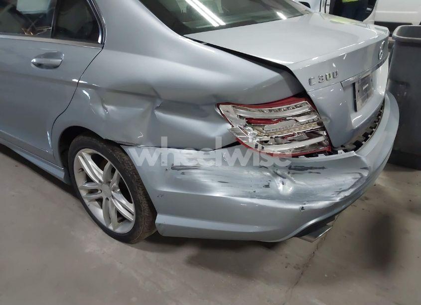 Photo 6 of 2013 Mercedes-benz C 300 LUXURY 4MATIC/SPORT 4MATIC (VIN WDDGF8AB4DR254877)