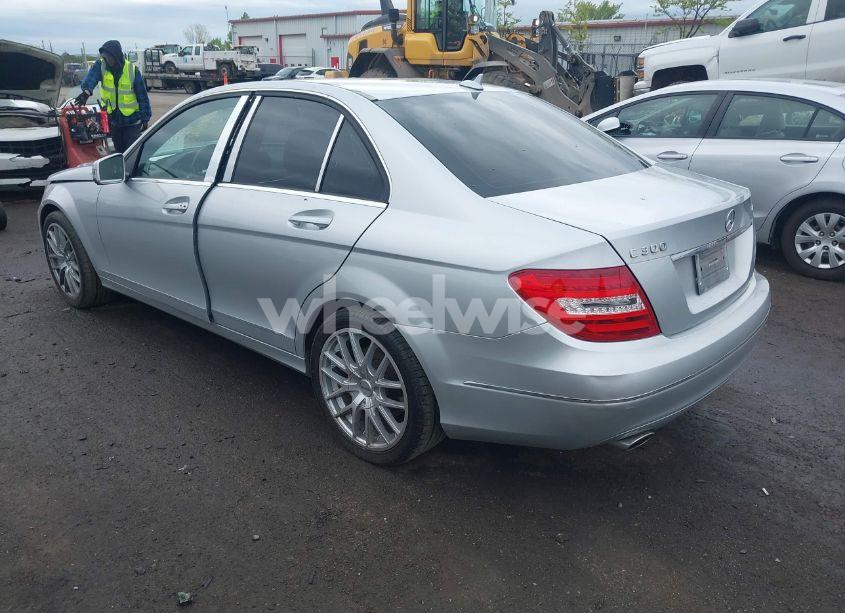 Photo 3 of 2014 Mercedes-benz C 300 LUXURY 4MATIC/SPORT 4MATIC (VIN WDDGF8AB4EG227658)