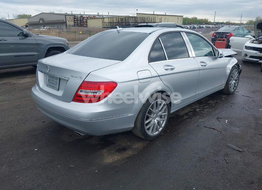 Photo 4 of 2014 Mercedes-benz C 300 LUXURY 4MATIC/SPORT 4MATIC (VIN WDDGF8AB4EG227658)