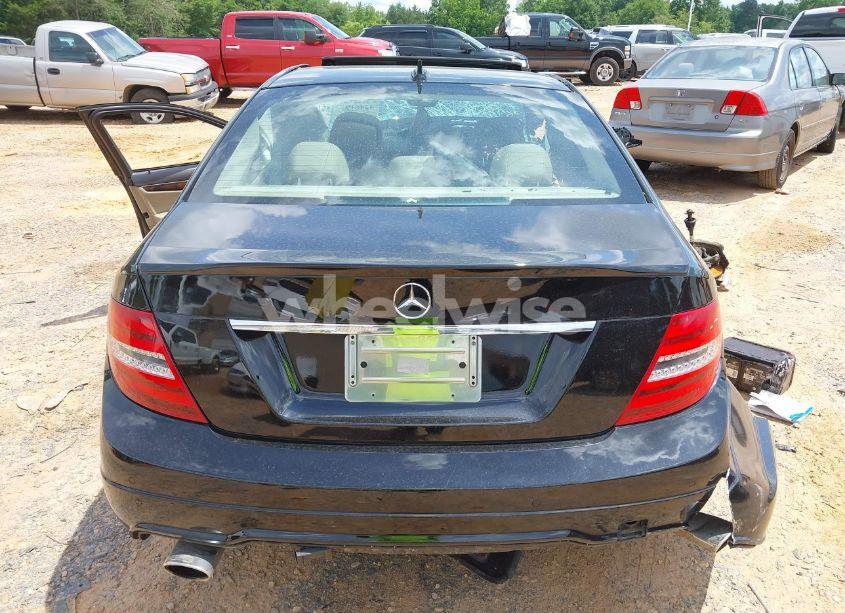 Photo 15 of 2014 Mercedes-benz C 300 LUXURY 4MATIC/SPORT 4MATIC (VIN WDDGF8AB4ER321138)