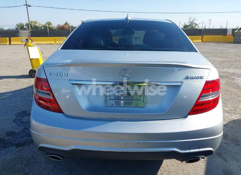 Photo 17 of 2014 Mercedes-benz C 300 LUXURY 4MATIC/SPORT 4MATIC (VIN WDDGF8AB5ER317681)