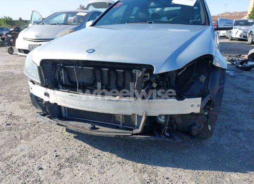 Photo 6 of 2014 Mercedes-benz C 300 LUXURY 4MATIC/SPORT 4MATIC (VIN WDDGF8AB5ER317681)