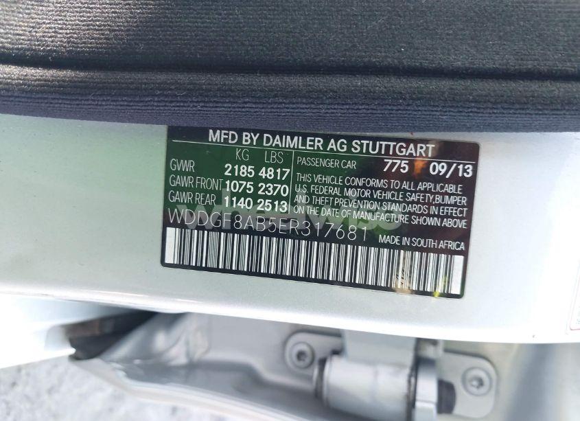 Photo 9 of 2014 Mercedes-benz C 300 LUXURY 4MATIC/SPORT 4MATIC (VIN WDDGF8AB5ER317681)