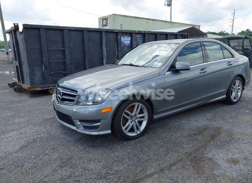 Photo 2 of 2014 Mercedes-benz C 300 (VIN WDDGF8AB5ER322122)