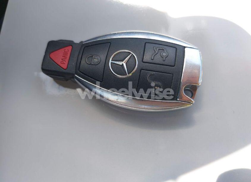 Photo 11 of 2013 Mercedes-benz C 300 LUXURY 4MATIC/SPORT 4MATIC (VIN WDDGF8AB6DR265878)