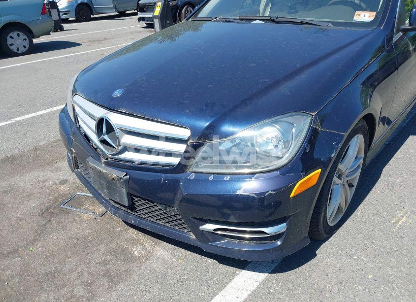Photo 6 of 2013 Mercedes-benz C 300 LUXURY 4MATIC/SPORT 4MATIC (VIN WDDGF8AB6DR265878)