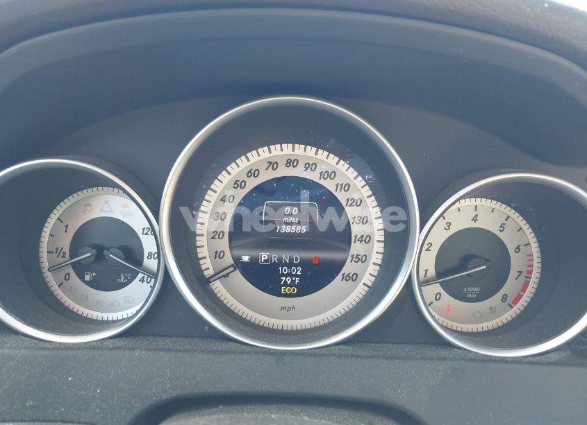 Photo 7 of 2013 Mercedes-benz C 300 LUXURY 4MATIC/SPORT 4MATIC (VIN WDDGF8AB6DR265878)