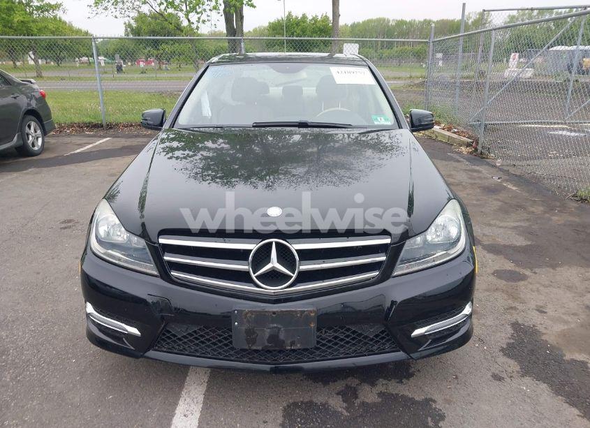 Photo 12 of 2014 Mercedes-benz C 300 LUXURY 4MATIC/SPORT 4MATIC (VIN WDDGF8AB6EA946106)