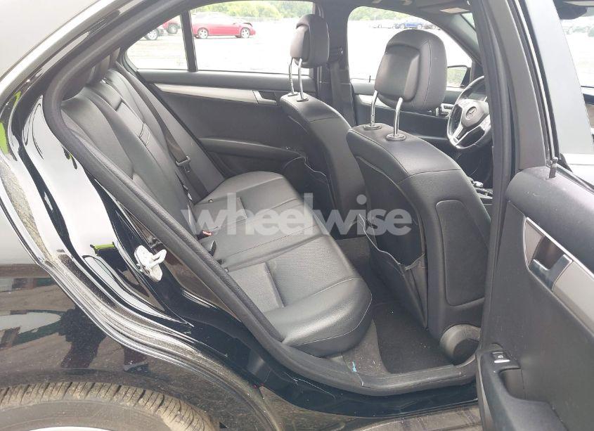 Photo 8 of 2014 Mercedes-benz C 300 LUXURY 4MATIC/SPORT 4MATIC (VIN WDDGF8AB6EG205676)