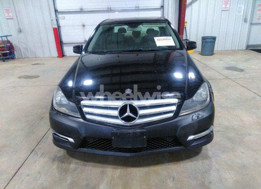 Photo 12 of 2013 Mercedes-benz C 300 LUXURY 4MATIC/SPORT 4MATIC (VIN WDDGF8AB7DR262326)