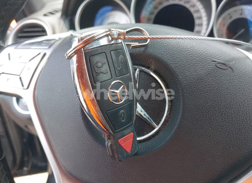 Photo 11 of 2013 Mercedes-benz C 300 LUXURY 4MATIC/SPORT 4MATIC (VIN WDDGF8AB9DA792571)