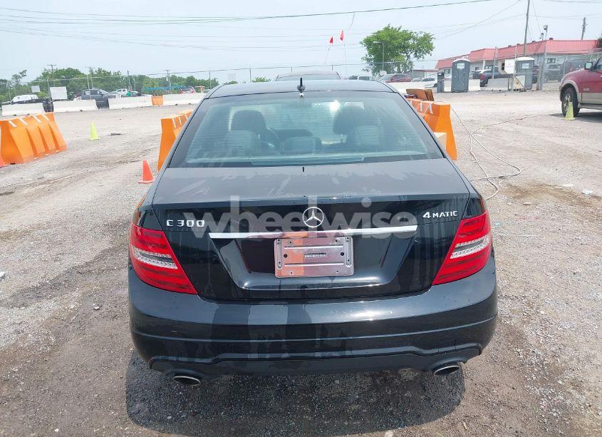 Photo 16 of 2013 Mercedes-benz C 300 LUXURY 4MATIC/SPORT 4MATIC (VIN WDDGF8AB9DA792571)