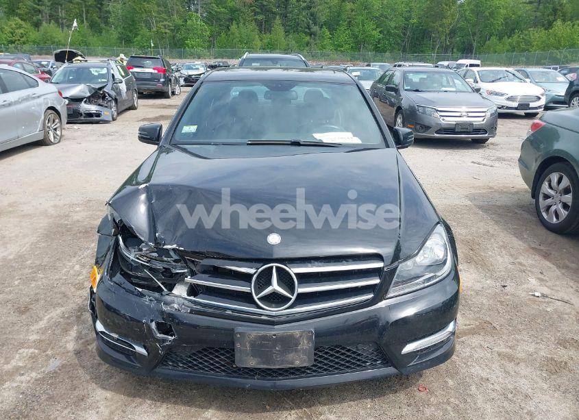 Photo 12 of 2014 Mercedes-benz C 300 LUXURY 4MATIC/SPORT 4MATIC (VIN WDDGF8AB9EA952191)