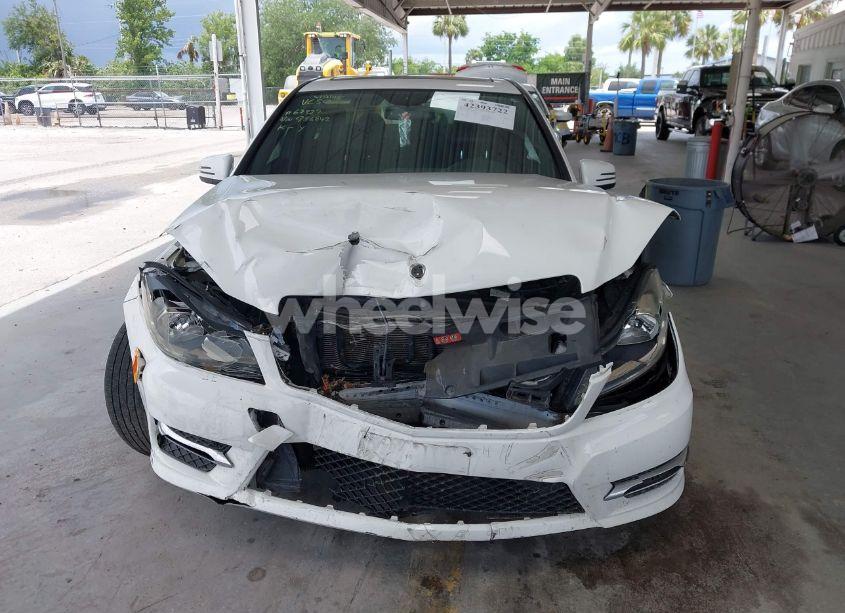 Photo 12 of 2014 Mercedes-benz C 300 LUXURY 4MATIC/SPORT 4MATIC (VIN WDDGF8ABXEA936842)