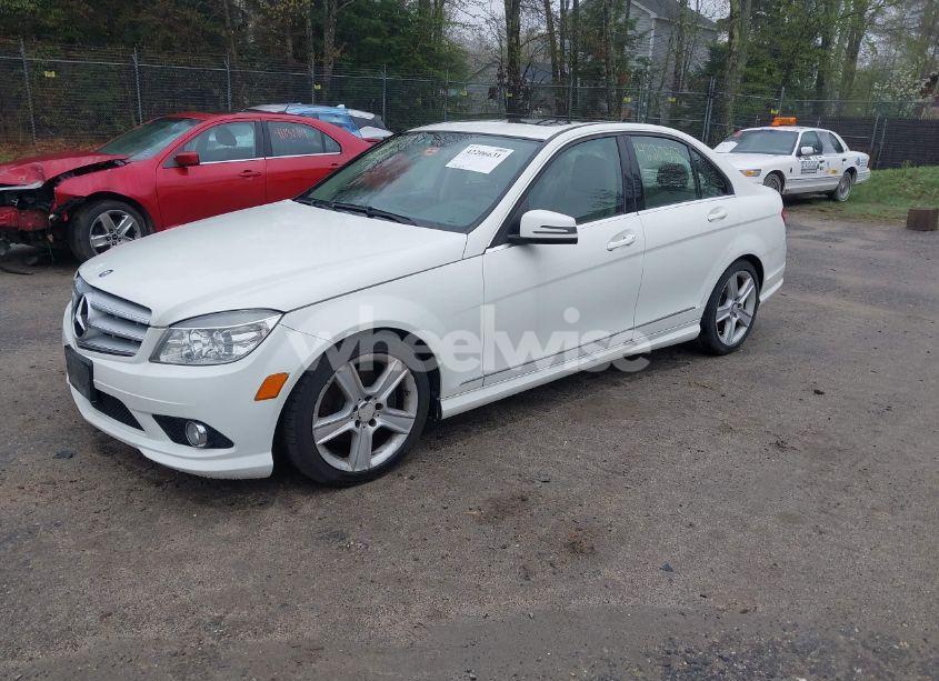 Photo 2 of 2010 Mercedes-benz C 300 LUXURY 4MATIC/SPORT 4MATIC (VIN WDDGF8BB0AR093227)