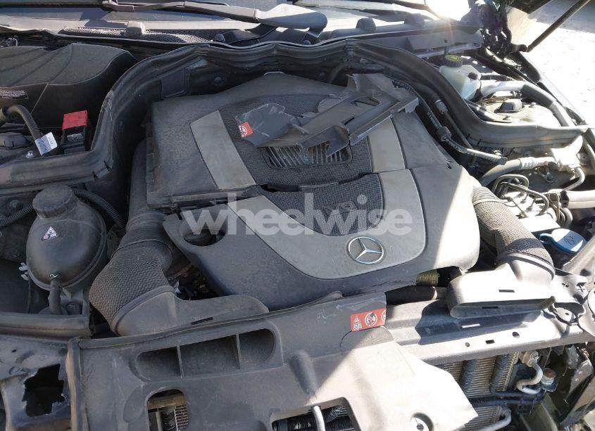 Photo 10 of 2011 Mercedes-benz C 300 LUXURY 4MATIC/SPORT 4MATIC (VIN WDDGF8BB0BR133565)