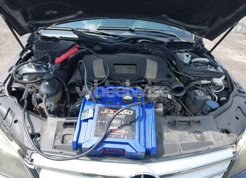 Photo 10 of 2011 Mercedes-benz C 300 LUXURY 4MATIC/SPORT 4MATIC (VIN WDDGF8BB0BR143898)