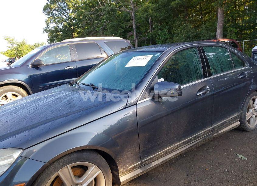 Photo 6 of 2010 Mercedes-benz C 300 LUXURY 4MATIC/SPORT 4MATIC (VIN WDDGF8BB1AF491709)