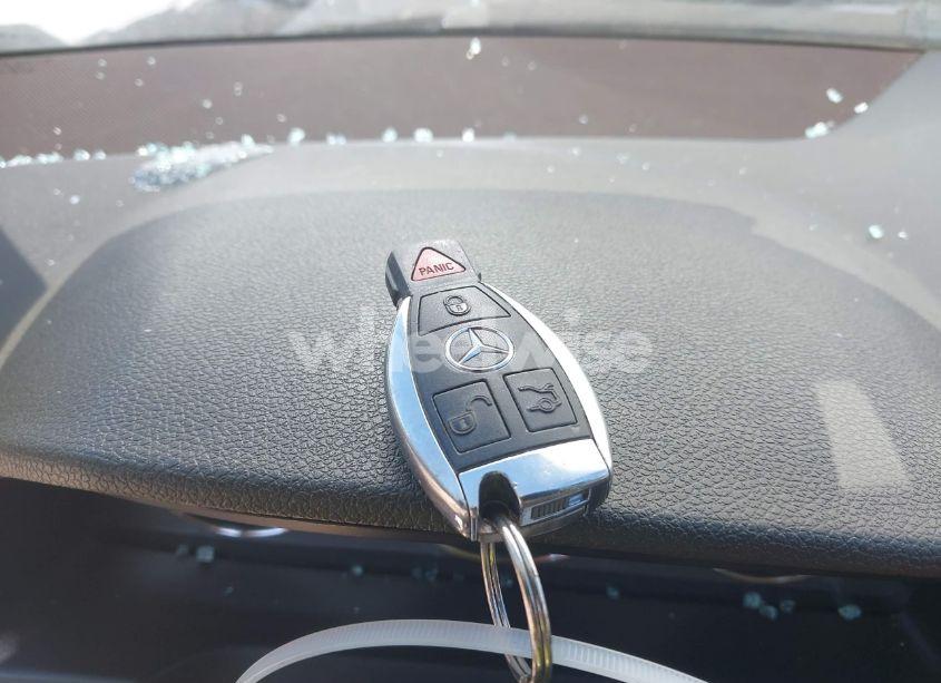 Photo 11 of 2010 Mercedes-benz C 300 LUXURY 4MATIC/SPORT 4MATIC (VIN WDDGF8BB2AF441997)