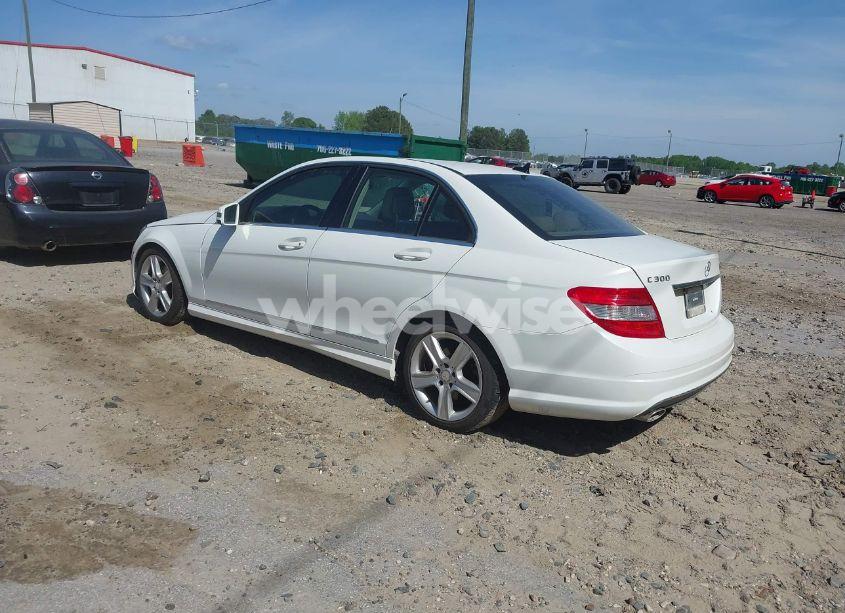 Photo 3 of 2010 Mercedes-benz C 300 LUXURY 4MATIC/SPORT 4MATIC (VIN WDDGF8BB2AF441997)