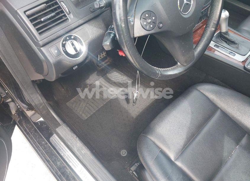 Photo 11 of 2011 Mercedes-benz C 300 LUXURY 4MATIC/SPORT 4MATIC (VIN WDDGF8BB3BR165099)