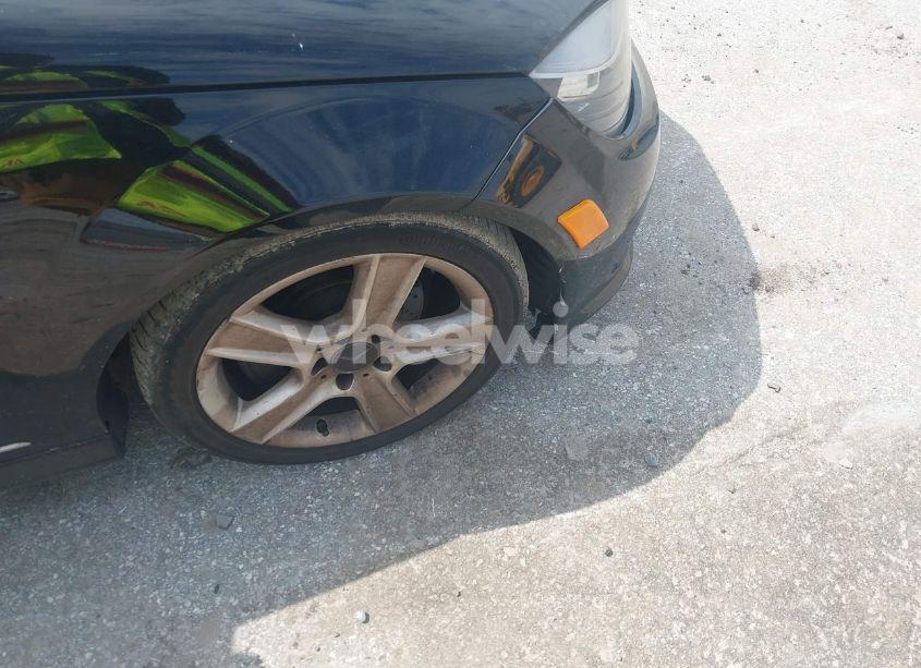 Photo 6 of 2011 Mercedes-benz C 300 LUXURY 4MATIC/SPORT 4MATIC (VIN WDDGF8BB3BR165099)