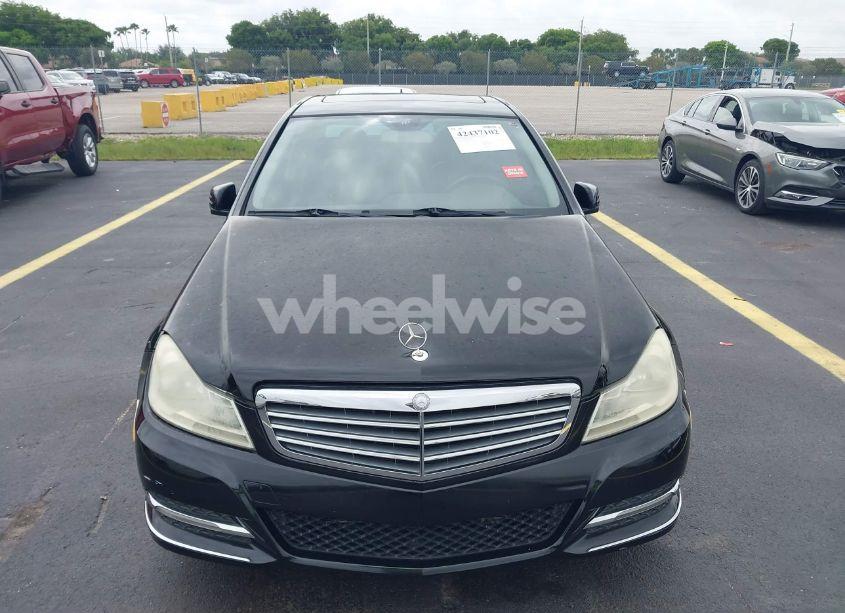 Photo 6 of 2012 Mercedes-benz C 300 LUXURY 4MATIC/SPORT 4MATIC (VIN WDDGF8BB3CF909092)
