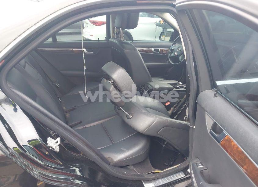 Photo 8 of 2012 Mercedes-benz C 300 LUXURY 4MATIC/SPORT 4MATIC (VIN WDDGF8BB3CF909092)