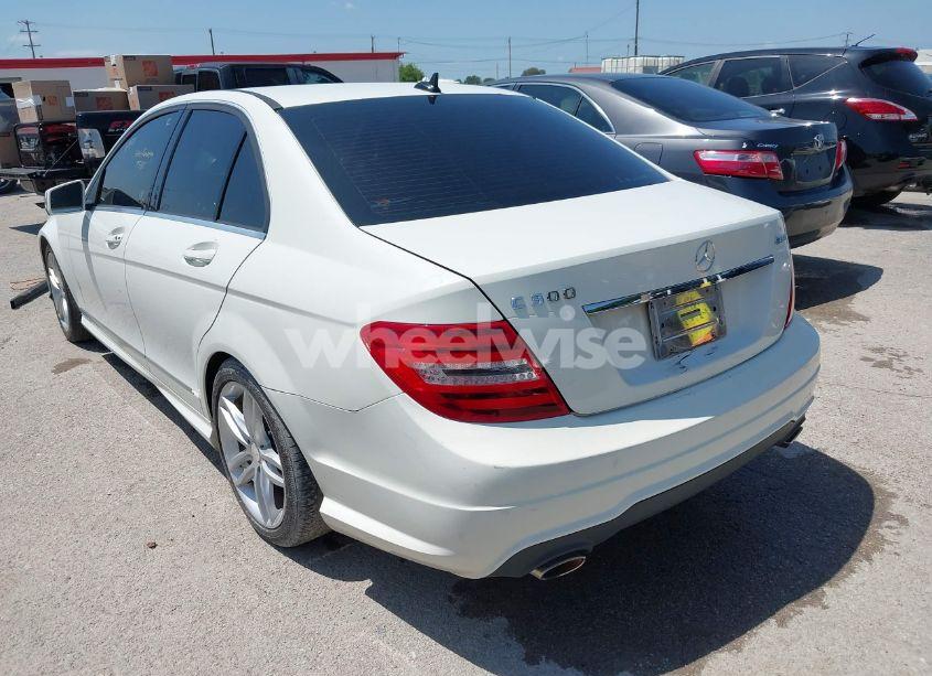 Photo 3 of 2012 Mercedes-benz C 300 LUXURY 4MATIC/SPORT 4MATIC (VIN WDDGF8BB3CR195687)