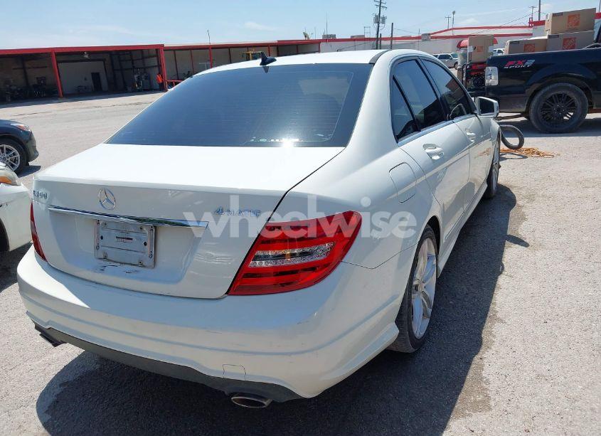 Photo 4 of 2012 Mercedes-benz C 300 LUXURY 4MATIC/SPORT 4MATIC (VIN WDDGF8BB3CR195687)