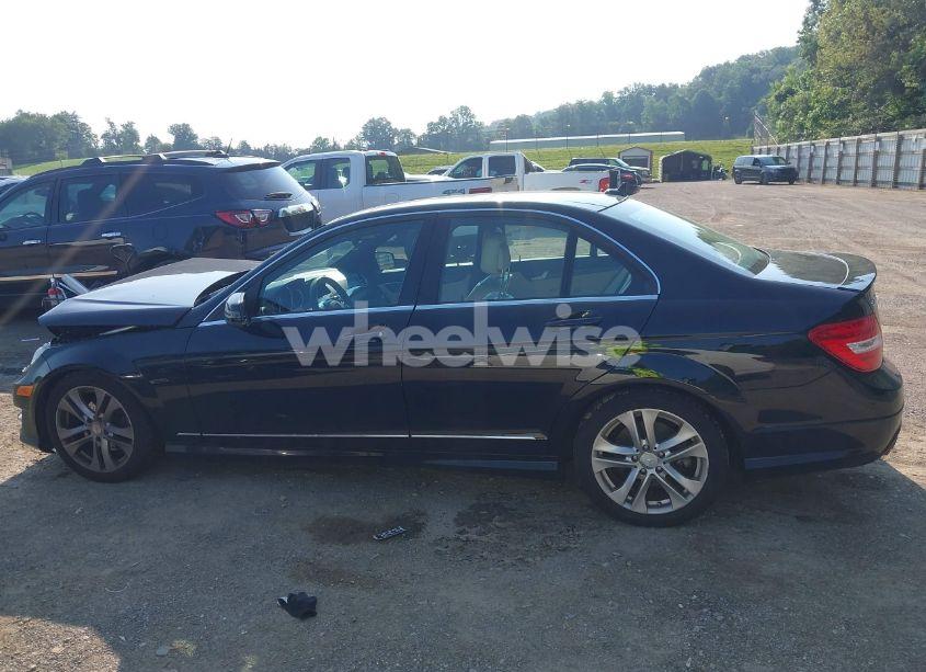 Photo 14 of 2012 Mercedes-benz C 300 LUXURY 4MATIC/SPORT 4MATIC (VIN WDDGF8BB3CR202198)