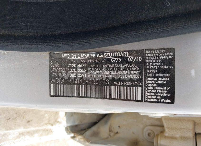 Photo 9 of 2011 Mercedes-benz C 300 LUXURY 4MATIC/SPORT 4MATIC (VIN WDDGF8BB4BR135173)