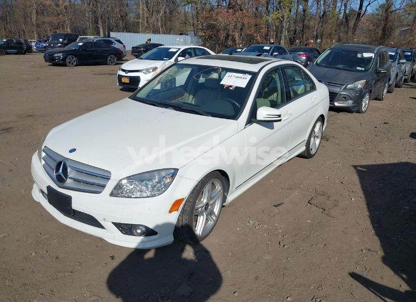 Photo 2 of 2010 Mercedes-benz C 300 LUXURY 4MATIC/SPORT 4MATIC (VIN WDDGF8BB5AF444764)