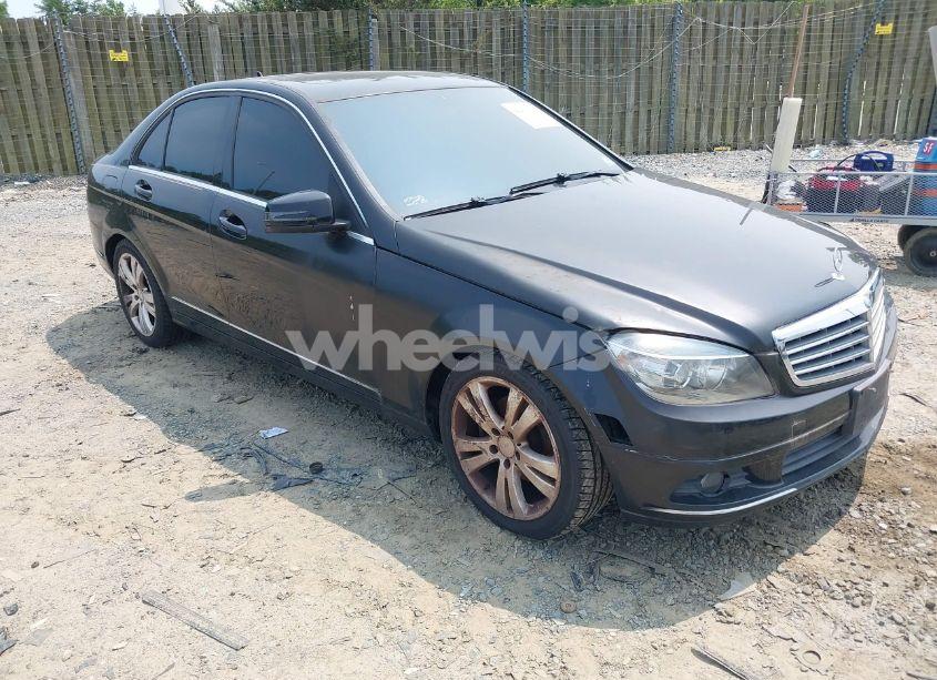 2011 Mercedes-benz C 300 LUXURY 4MATIC/SPORT 4MATIC (VIN WDDGF8BB6BF534555) main photo
