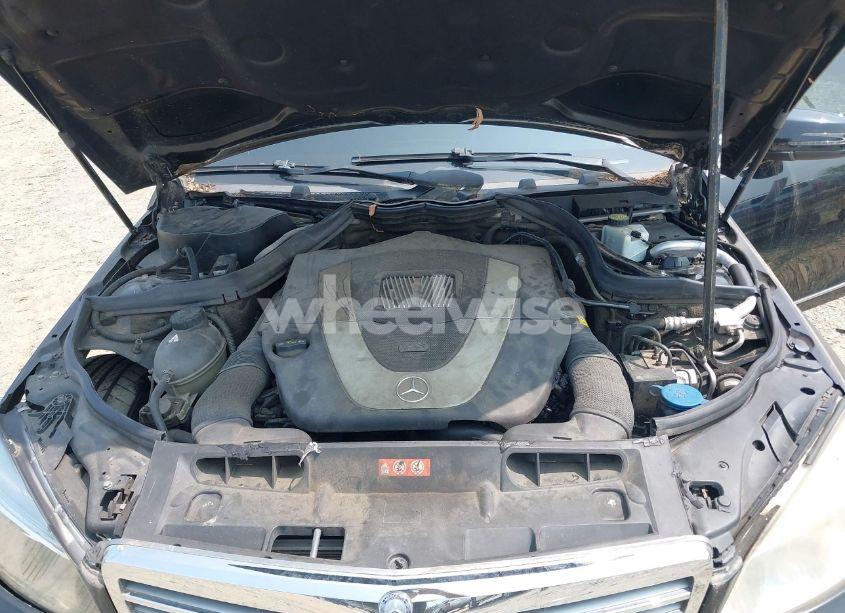 Photo 10 of 2011 Mercedes-benz C 300 LUXURY 4MATIC/SPORT 4MATIC (VIN WDDGF8BB6BF534555)